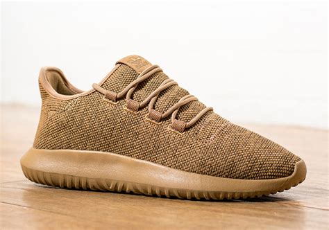 adidas tubular shadow kicks.